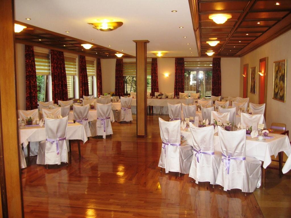 Wald-Cafe Hotel-Restaurant Bonn Exterior photo